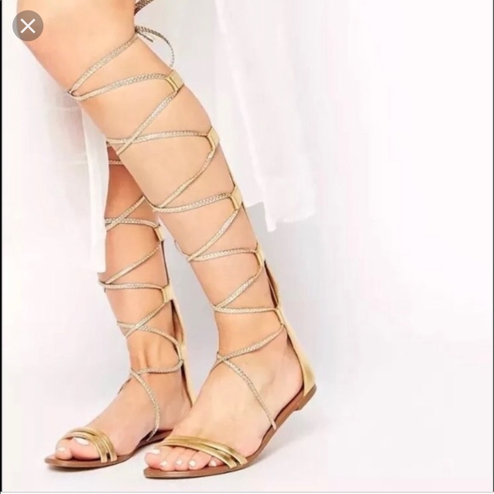 Umarelle Gold Knee High Lace Up Gladiator /